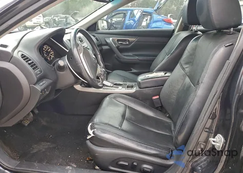 2015 Nissan Altima 2.5 from USA, damaged, VIN 1N4AL3AP0FC118992